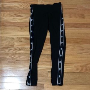 Victoria’s Secret PINK leggings with logo